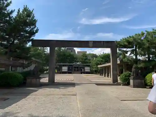 福井神社の鳥居