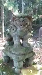 二柱神社の狛犬