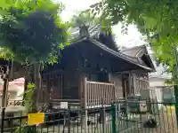 南品川諏訪神社の{uncategorized: "未分類", other: "その他", undefined: "問題あり", building: "その他建物", grave: "お墓", sacred_gate: "鳥居", guardian: "狛犬", statue: "像", buddha: "仏像", history: "歴史", nature: "自然", garden: "庭園", animal: "動物", pagoda: "塔", temizu: "手水舎", mountain_gate: "山門・神門", sanctuary: "本殿・本堂", subordinate: "末社・摂社", art: "芸術", scenery: "景色", jizo: "地蔵", ema: "絵馬", goshuin: "御朱印", omikuji: "おみくじ", items: "授与品その他", amulet: "お守り", goshuincho: "御朱印帳", eats: "食事", festival: "お祭り", votive_dance: "神楽", shichigosan: "七五三参", wedding: "結婚式", experience: "体験その他", initially: "初詣", around: "周辺", anti_infection: "感染症対策"}