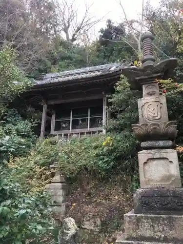 泉蔵院の末社・摂社