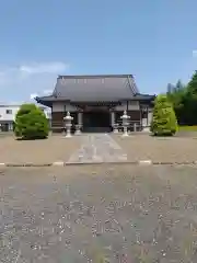 法鈴寺の本殿