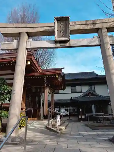 白龍神社の鳥居