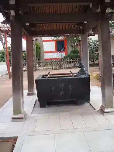 日枝神社の手水舎