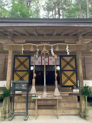 室生龍穴神社の本殿・本堂