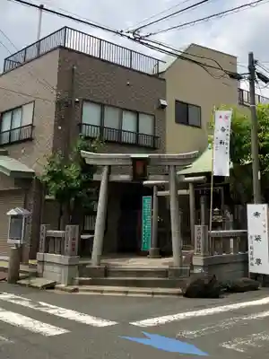深川稲荷神社の鳥居