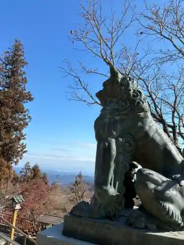 武蔵御嶽神社の{uncategorized: "未分類", other: "その他", undefined: "問題あり", building: "その他建物", grave: "お墓", sacred_gate: "鳥居", guardian: "狛犬", statue: "像", buddha: "仏像", history: "歴史", nature: "自然", garden: "庭園", animal: "動物", pagoda: "塔", temizu: "手水舎", mountain_gate: "山門・神門", sanctuary: "本殿・本堂", subordinate: "末社・摂社", art: "芸術", scenery: "景色", jizo: "地蔵", ema: "絵馬", goshuin: "御朱印", omikuji: "おみくじ", items: "授与品その他", amulet: "お守り", goshuincho: "御朱印帳", eats: "食事", festival: "お祭り", votive_dance: "神楽", shichigosan: "七五三参", wedding: "結婚式", experience: "体験その他", initially: "初詣", around: "周辺", anti_infection: "感染症対策"}