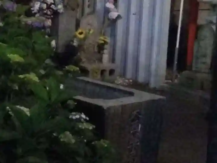 豊川稲荷札幌別院(玉宝禅寺)の手水舎