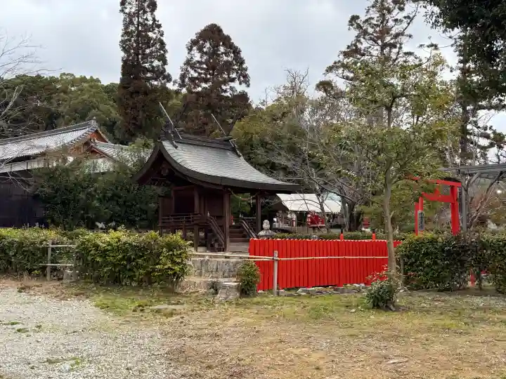 龍田大社の{uncategorized: "未分類", other: "その他", undefined: "問題あり", building: "その他建物", grave: "お墓", sacred_gate: "鳥居", guardian: "狛犬", statue: "像", buddha: "仏像", history: "歴史", nature: "自然", garden: "庭園", animal: "動物", pagoda: "塔", temizu: "手水舎", mountain_gate: "山門・神門", sanctuary: "本殿・本堂", subordinate: "末社・摂社", art: "芸術", scenery: "景色", jizo: "地蔵", ema: "絵馬", goshuin: "御朱印", omikuji: "おみくじ", items: "授与品その他", amulet: "お守り", goshuincho: "御朱印帳", eats: "食事", festival: "お祭り", votive_dance: "神楽", shichigosan: "七五三参", wedding: "結婚式", experience: "体験その他", initially: "初詣", around: "周辺", anti_infection: "感染症対策"}