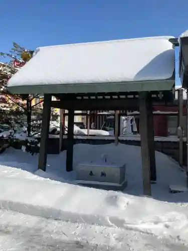 上白石神社の手水舎