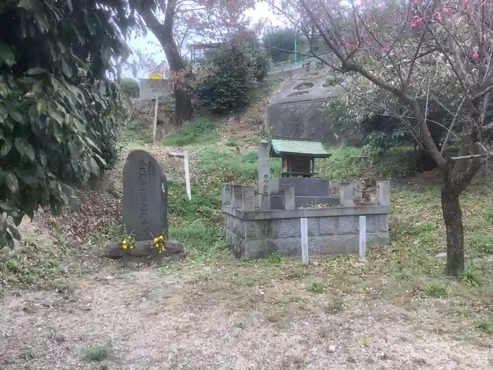 興昌寺の末社・摂社