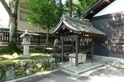 那波加神社の手水舎