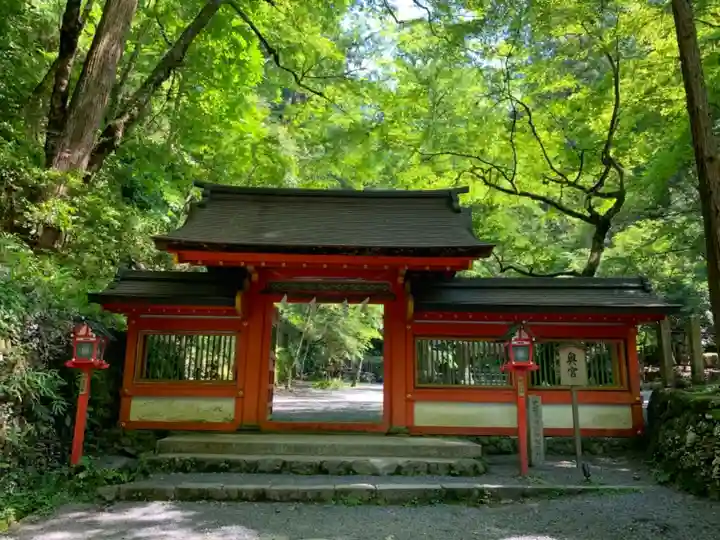 貴船神社奥宮の山門・神門