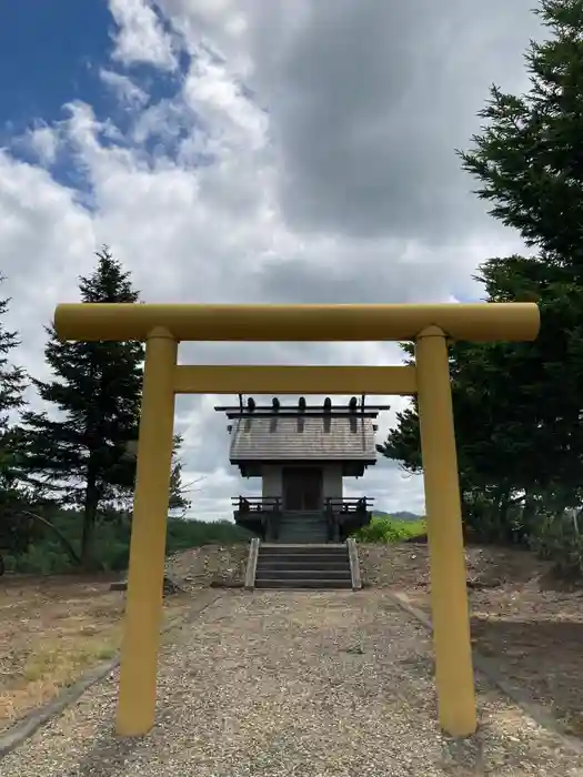 紅葉山神社の本殿