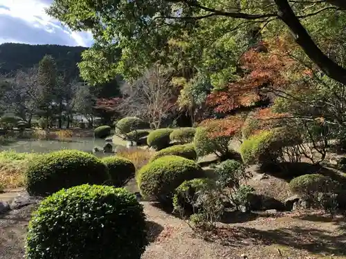 九品寺の庭園