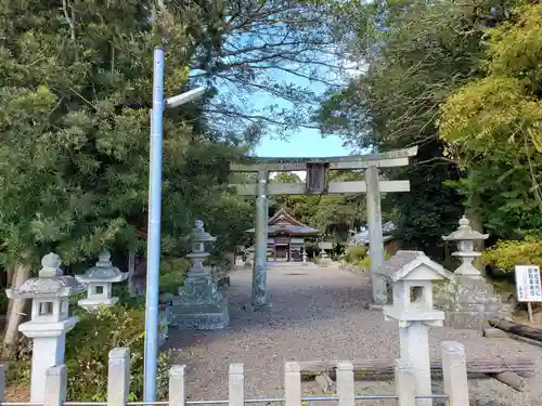 饒石神社の鳥居