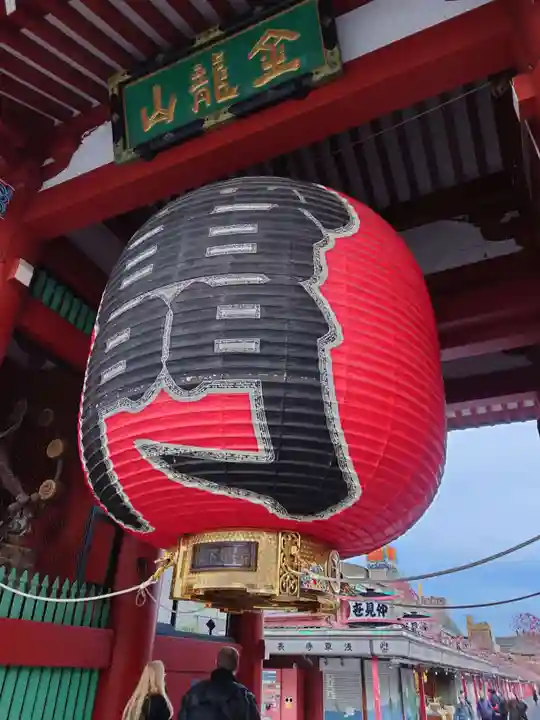浅草寺の山門・神門