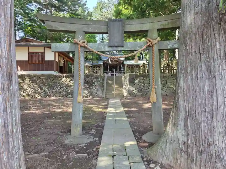 乙事諏訪神社(長野県)