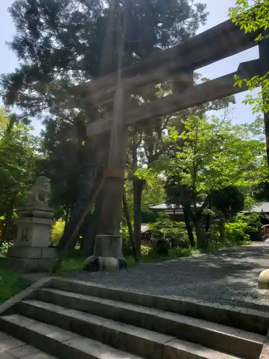 伊太祁曽神社の{uncategorized: "未分類", other: "その他", undefined: "問題あり", building: "その他建物", grave: "お墓", sacred_gate: "鳥居", guardian: "狛犬", statue: "像", buddha: "仏像", history: "歴史", nature: "自然", garden: "庭園", animal: "動物", pagoda: "塔", temizu: "手水舎", mountain_gate: "山門・神門", sanctuary: "本殿・本堂", subordinate: "末社・摂社", art: "芸術", scenery: "景色", jizo: "地蔵", ema: "絵馬", goshuin: "御朱印", omikuji: "おみくじ", items: "授与品その他", amulet: "お守り", goshuincho: "御朱印帳", eats: "食事", festival: "お祭り", votive_dance: "神楽", shichigosan: "七五三参", wedding: "結婚式", experience: "体験その他", initially: "初詣", around: "周辺", anti_infection: "感染症対策"}