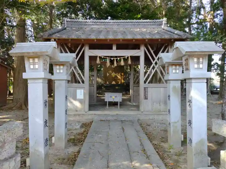 織殿神社の本殿・本堂