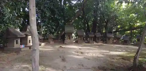 進雄神社の末社