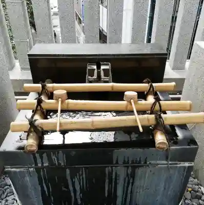 宮益御嶽神社の手水舎