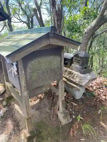 龍之口八幡宮の{uncategorized: "未分類", other: "その他", undefined: "問題あり", building: "その他建物", grave: "お墓", sacred_gate: "鳥居", guardian: "狛犬", statue: "像", buddha: "仏像", history: "歴史", nature: "自然", garden: "庭園", animal: "動物", pagoda: "塔", temizu: "手水舎", mountain_gate: "山門・神門", sanctuary: "本殿・本堂", subordinate: "末社・摂社", art: "芸術", scenery: "景色", jizo: "地蔵", ema: "絵馬", goshuin: "御朱印", omikuji: "おみくじ", items: "授与品その他", amulet: "お守り", goshuincho: "御朱印帳", eats: "食事", festival: "お祭り", votive_dance: "神楽", shichigosan: "七五三参", wedding: "結婚式", experience: "体験その他", initially: "初詣", around: "周辺", anti_infection: "感染症対策"}