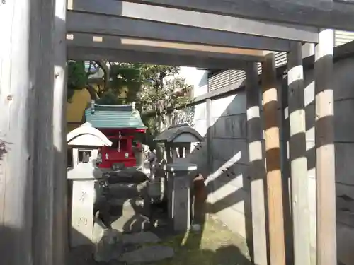 豊川稲荷大明神の本殿・本堂