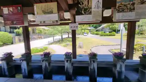 鹿児島縣護國神社の{uncategorized: "未分類", other: "その他", undefined: "問題あり", building: "その他建物", grave: "お墓", sacred_gate: "鳥居", guardian: "狛犬", statue: "像", buddha: "仏像", history: "歴史", nature: "自然", garden: "庭園", animal: "動物", pagoda: "塔", temizu: "手水舎", mountain_gate: "山門・神門", sanctuary: "本殿・本堂", subordinate: "末社・摂社", art: "芸術", scenery: "景色", jizo: "地蔵", ema: "絵馬", goshuin: "御朱印", omikuji: "おみくじ", items: "授与品その他", amulet: "お守り", goshuincho: "御朱印帳", eats: "食事", festival: "お祭り", votive_dance: "神楽", shichigosan: "七五三参", wedding: "結婚式", experience: "体験その他", initially: "初詣", around: "周辺", anti_infection: "感染症対策"}