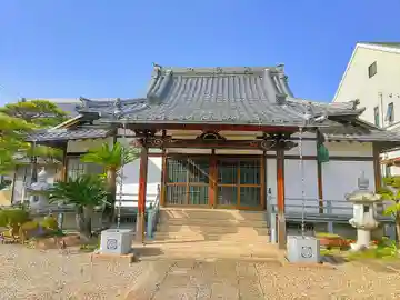 円満寺の本殿・本堂