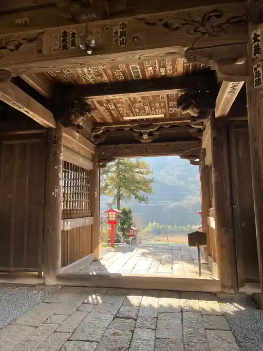 大善寺の山門・神門