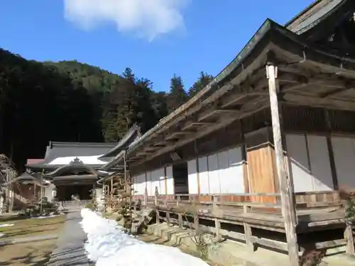 華厳寺の本殿・本堂