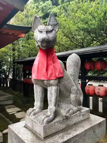 豊栄稲荷神社の狛犬