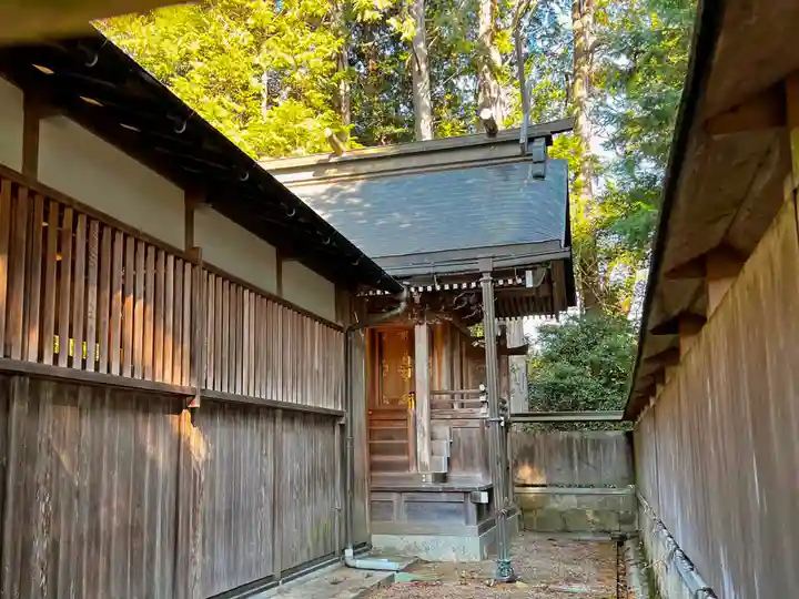 比々岐神社の本殿・本堂