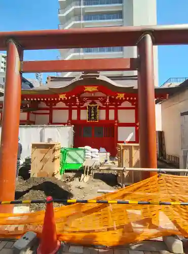 三島神社の{uncategorized: "未分類", other: "その他", undefined: "問題あり", building: "その他建物", grave: "お墓", sacred_gate: "鳥居", guardian: "狛犬", statue: "像", buddha: "仏像", history: "歴史", nature: "自然", garden: "庭園", animal: "動物", pagoda: "塔", temizu: "手水舎", mountain_gate: "山門・神門", sanctuary: "本殿・本堂", subordinate: "末社・摂社", art: "芸術", scenery: "景色", jizo: "地蔵", ema: "絵馬", goshuin: "御朱印", omikuji: "おみくじ", items: "授与品その他", amulet: "お守り", goshuincho: "御朱印帳", eats: "食事", festival: "お祭り", votive_dance: "神楽", shichigosan: "七五三参", wedding: "結婚式", experience: "体験その他", initially: "初詣", around: "周辺", anti_infection: "感染症対策"}