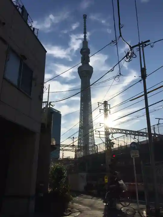 飛木稲荷神社の周辺