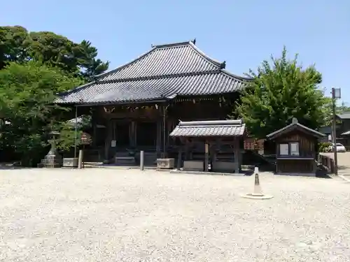 地藏院（寳蔵寺）の本殿・本堂