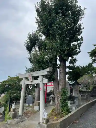 子育稲荷神社(神奈川県)
