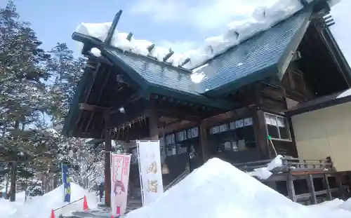 栗沢神社の本殿