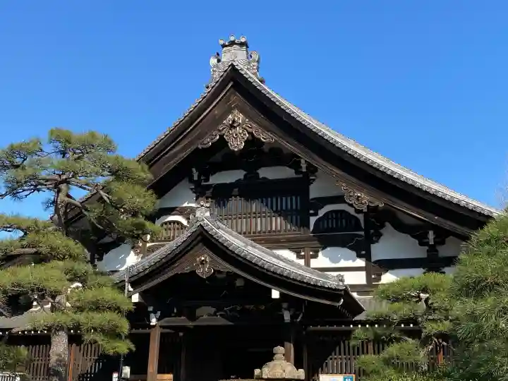 総持寺の{uncategorized: "未分類", other: "その他", undefined: "問題あり", building: "その他建物", grave: "お墓", sacred_gate: "鳥居", guardian: "狛犬", statue: "像", buddha: "仏像", history: "歴史", nature: "自然", garden: "庭園", animal: "動物", pagoda: "塔", temizu: "手水舎", mountain_gate: "山門・神門", sanctuary: "本殿・本堂", subordinate: "末社・摂社", art: "芸術", scenery: "景色", jizo: "地蔵", ema: "絵馬", goshuin: "御朱印", omikuji: "おみくじ", items: "授与品その他", amulet: "お守り", goshuincho: "御朱印帳", eats: "食事", festival: "お祭り", votive_dance: "神楽", shichigosan: "七五三参", wedding: "結婚式", experience: "体験その他", initially: "初詣", around: "周辺", anti_infection: "感染症対策"}