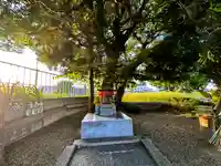 梅鶴稲荷大明神(奈良県)