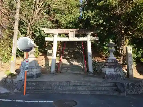 八王子神社の鳥居