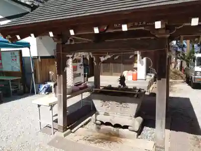 咲前神社の手水舎