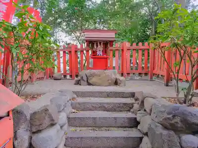 綿神社の末社・摂社