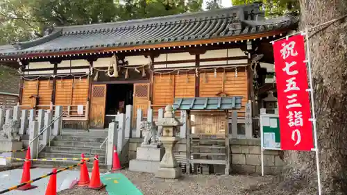 阿保神社の本殿・本堂