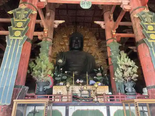 東大寺の{uncategorized: "未分類", other: "その他", undefined: "問題あり", building: "その他建物", grave: "お墓", sacred_gate: "鳥居", guardian: "狛犬", statue: "像", buddha: "仏像", history: "歴史", nature: "自然", garden: "庭園", animal: "動物", pagoda: "塔", temizu: "手水舎", mountain_gate: "山門・神門", sanctuary: "本殿・本堂", subordinate: "末社・摂社", art: "芸術", scenery: "景色", jizo: "地蔵", ema: "絵馬", goshuin: "御朱印", omikuji: "おみくじ", items: "授与品その他", amulet: "お守り", goshuincho: "御朱印帳", eats: "食事", festival: "お祭り", votive_dance: "神楽", shichigosan: "七五三参", wedding: "結婚式", experience: "体験その他", initially: "初詣", around: "周辺", anti_infection: "感染症対策"}
