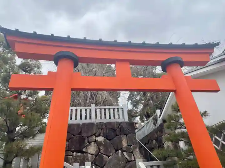 穴八幡宮(東京都)