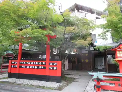 車折神社の本殿・本堂