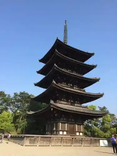 興福寺 南円堂の塔