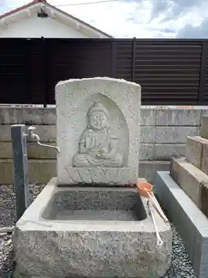 東勝寺の手水舎