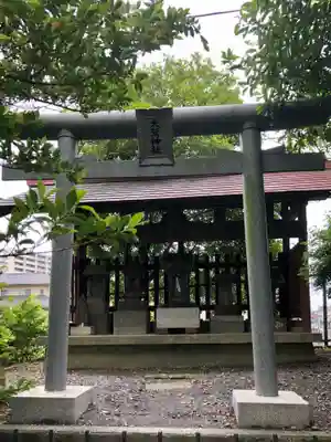 狭山八幡神社の末社・摂社